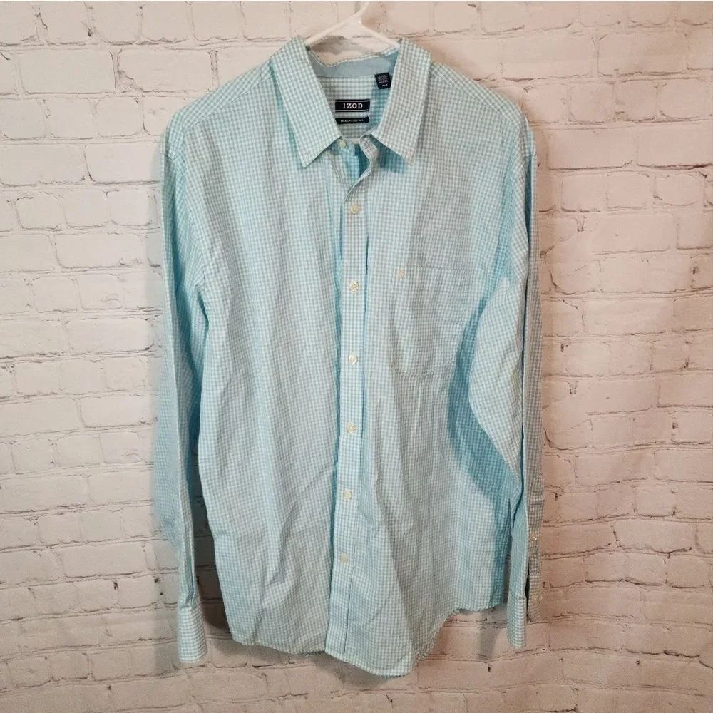 Men's Izod "Premium Essentials" longsleeve button-down shirt, size Large